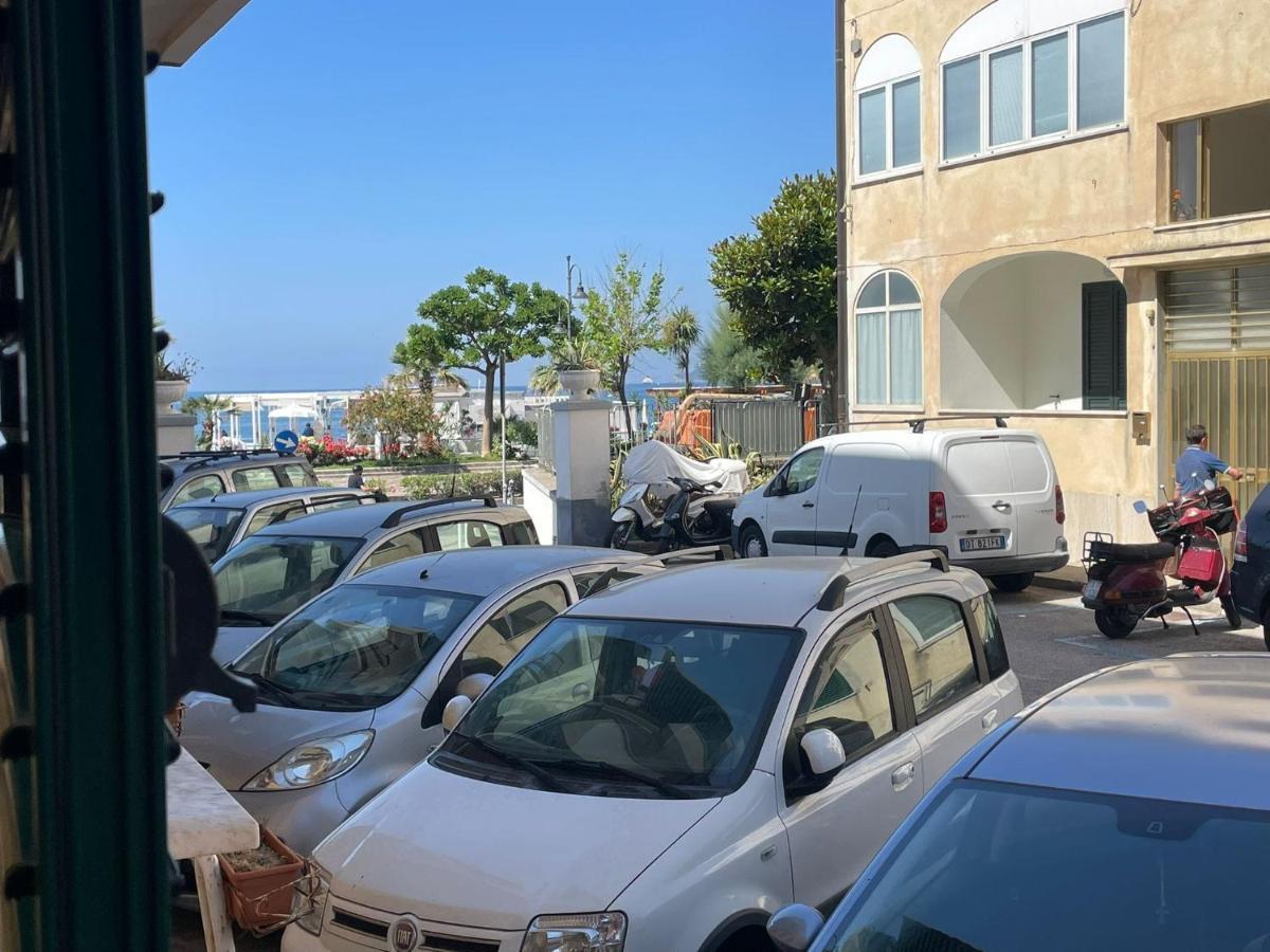 Appartamento 10 M Dal Mare Casa Da Zia Lena Maiori Luaran gambar